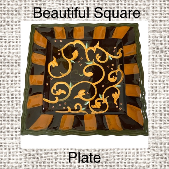 Beautiful Square Plate 11 x 11 - Picture 1 of 7
